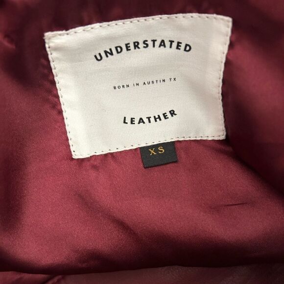 Understated Leather Mini Skirt Size XS - Picture 5 of 6